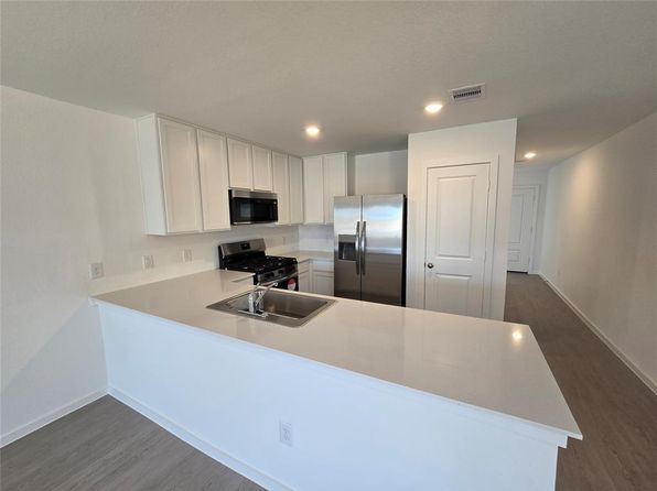 10809 Red Orchid Dr, Houston, TX 77016