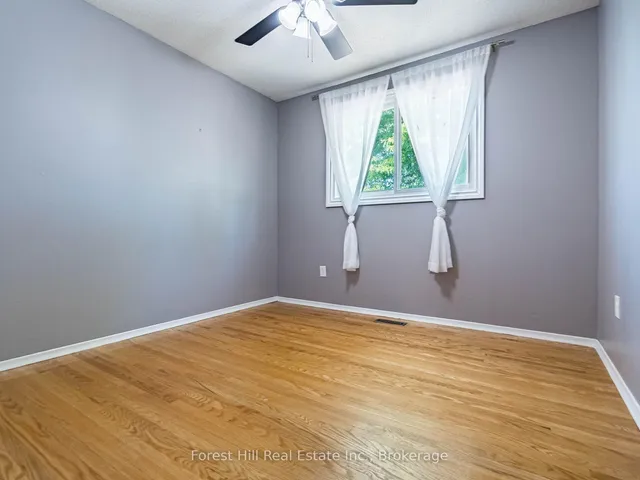 Additional image 15 of 135 Cranbrook Dr