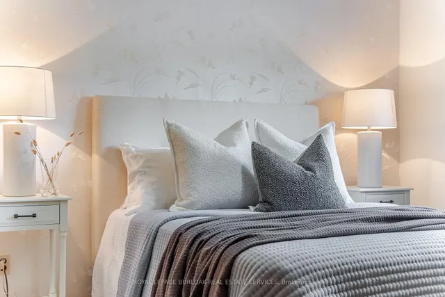 房产图片 25 - 121 Manning Ave