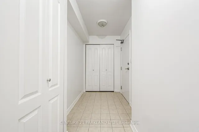 Additional image 7 of 8 Rean Dr Unit 1701