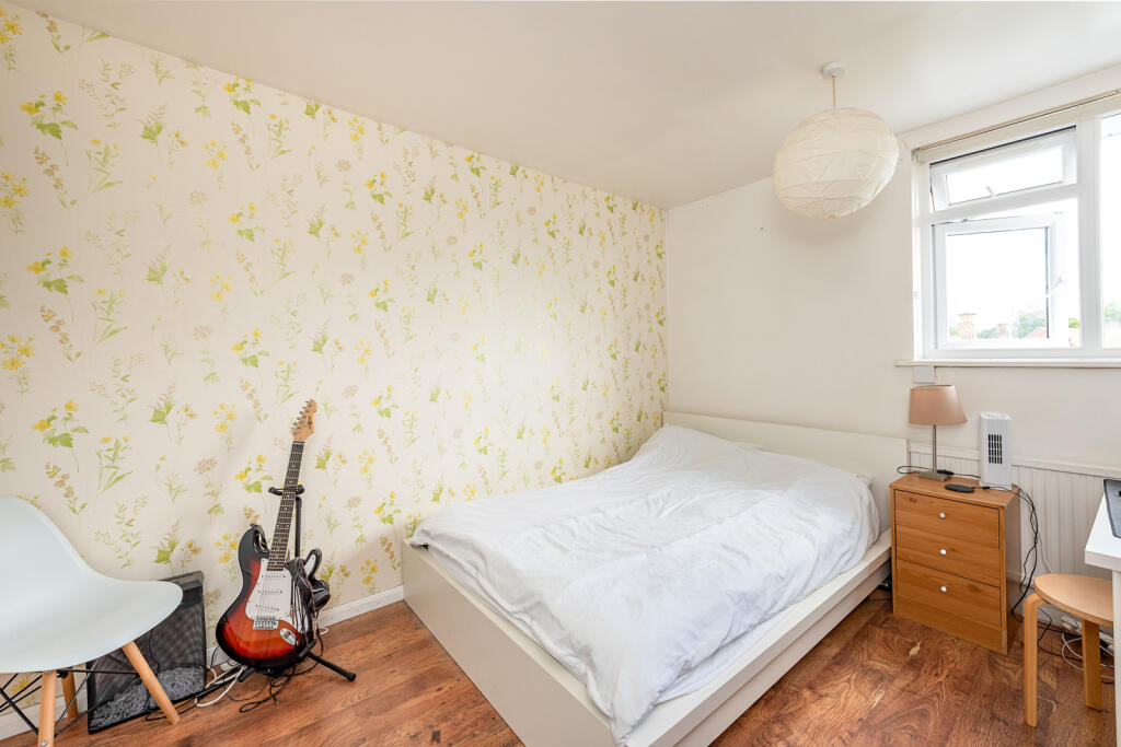 Additional image 12 of Bennetts Close, Colney Heath, St Albans, Hertfordshire, AL4