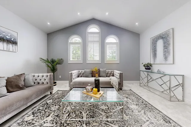 Additional image 20 of 5686 Whitehorn Ave