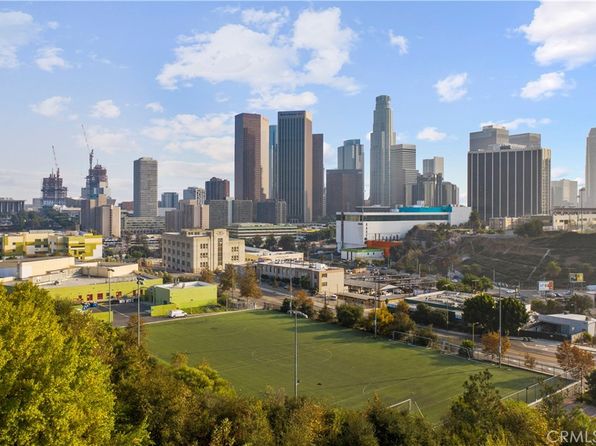 117 N Toluca St, Los Angeles, CA 90026