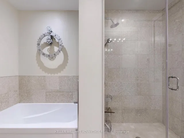 Additional image 23 of 29 Queens Quay Unit 401
