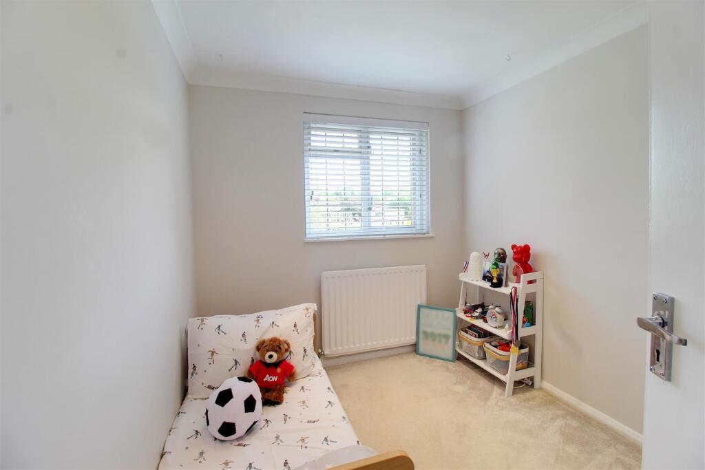 Additional image 15 of Peplins Way, Brookmans Park