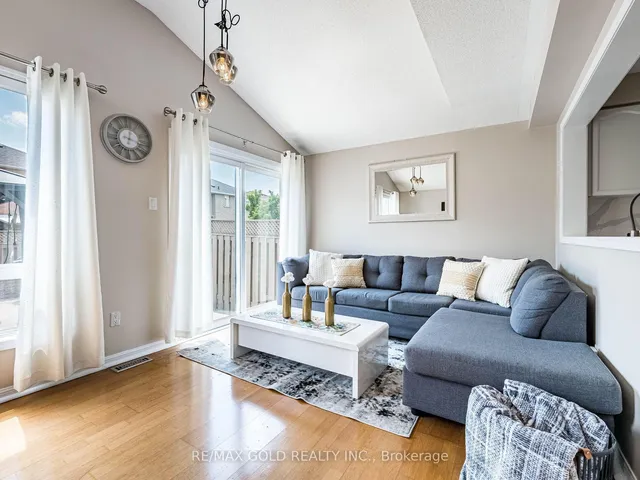 Additional image 19 of 35 Garibaldi Dr