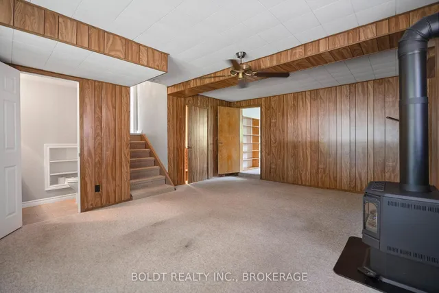 Additional image 28 of 21 Beland Crt