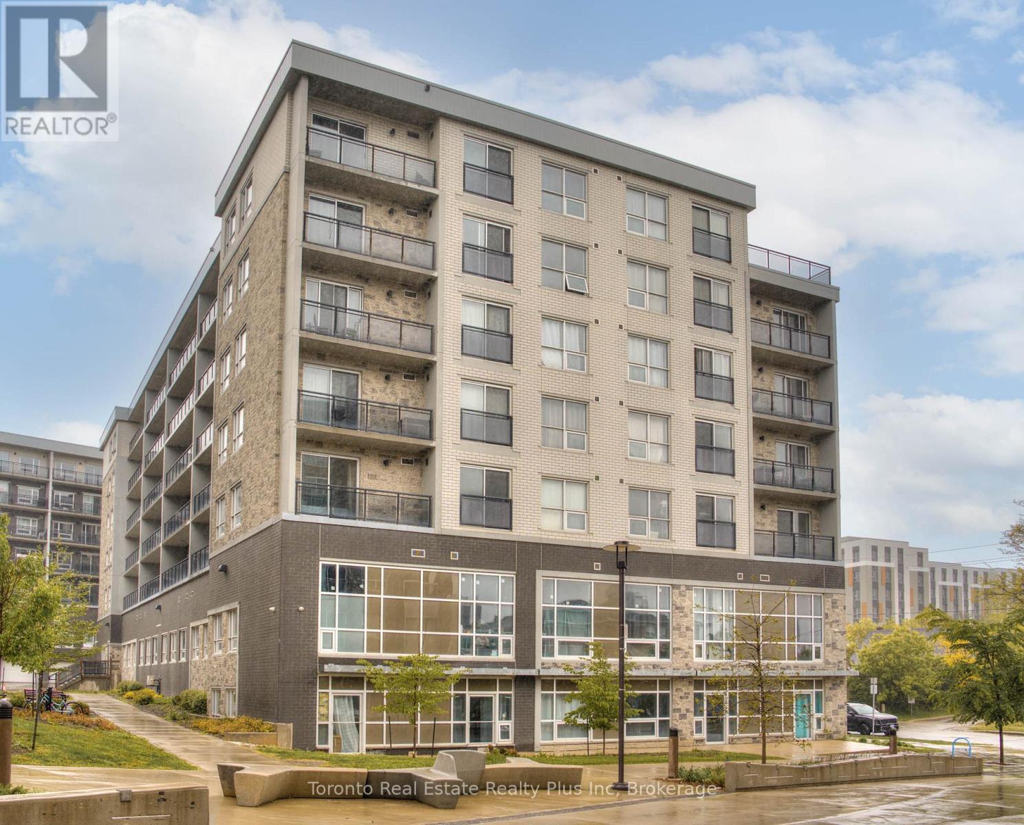 G216 - 275 LARCH STREET|Waterloo, Ontario N2L3R2