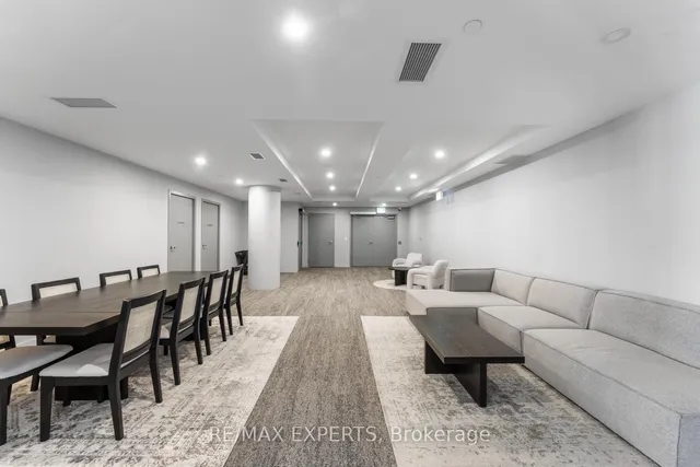 Additional image 33 of 859 The Queensway Unit 510