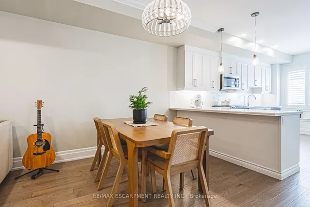 Additional image 18 of 111 Wilson St Unit 6