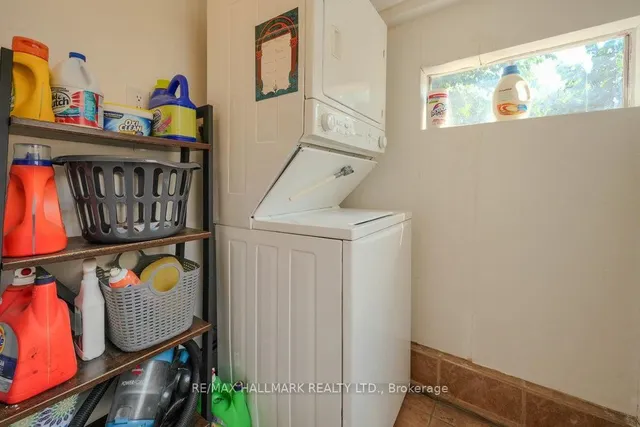 Additional image 29 of 1039 Ossington Ave