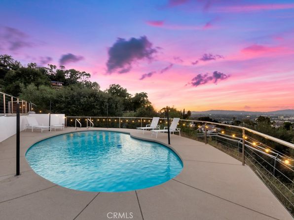 3201 Bonnie Hill Dr, Los Angeles, CA 90068