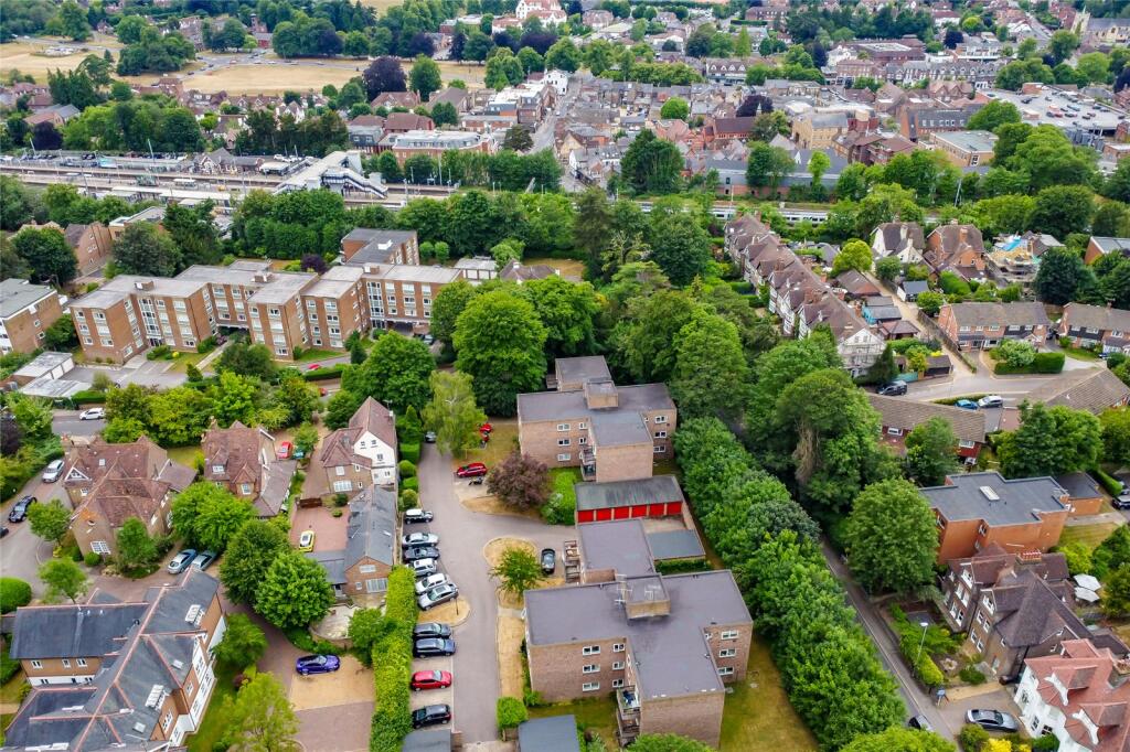 Additional image 10 of Stakers Court, Milton Road, Harpenden, Hertfordshire, AL5