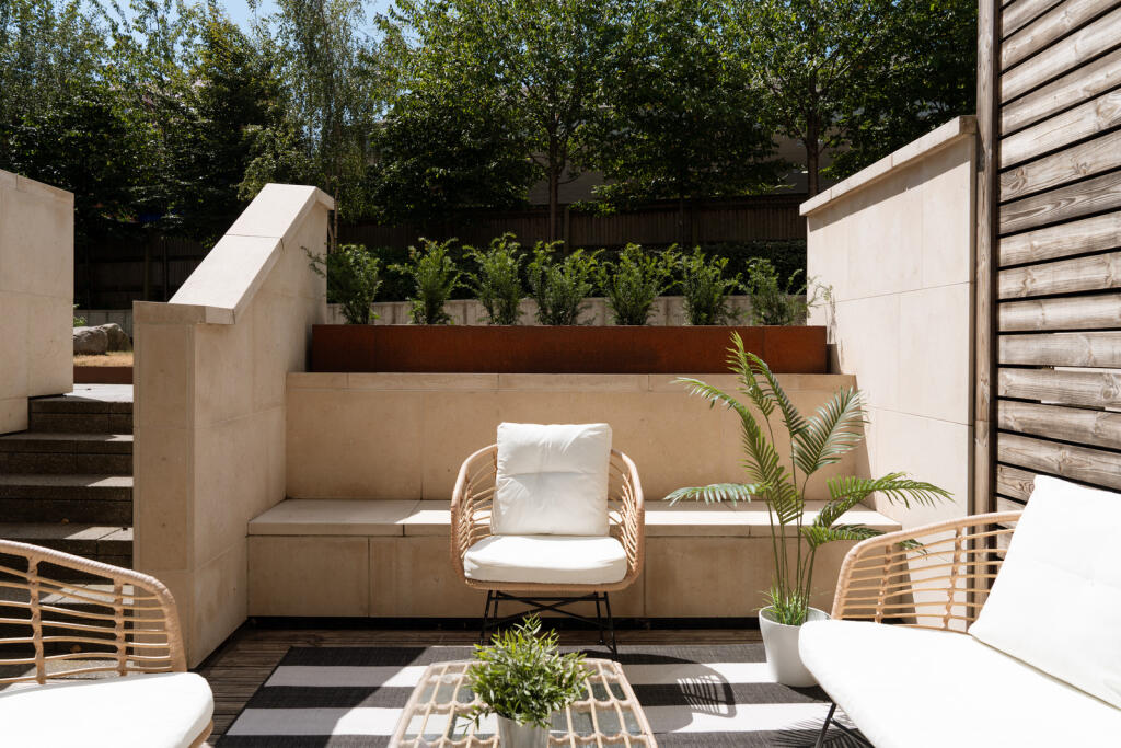 Additional image 4 of Gabriel Square, St Albans, Hertfordshire