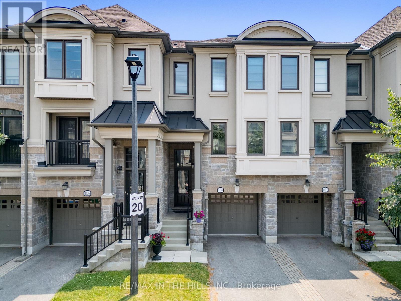 1133 BEACHCOMBER ROAD|Mississauga (Lakeview), Ontario L5G0B4