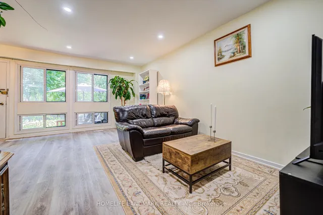 Additional image 5 of 80 Spire Hillway