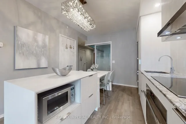 Additional image 25 of 1 Bloor St Unit 414