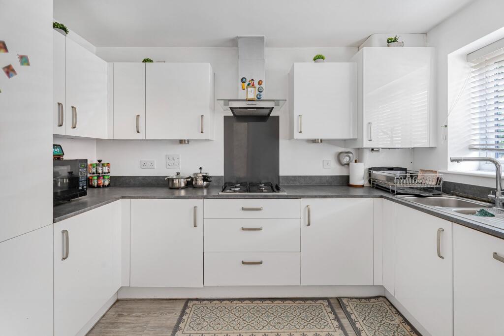 Additional image 6 of Landbeach, Welwyn Garden City, AL7