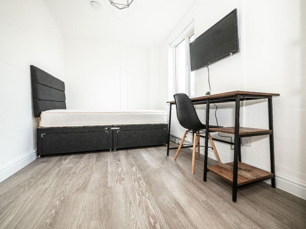 Additional image 5 of Raddlebarn Court (Room 3), Selly Oak, Birmingham, West Midlands, B29