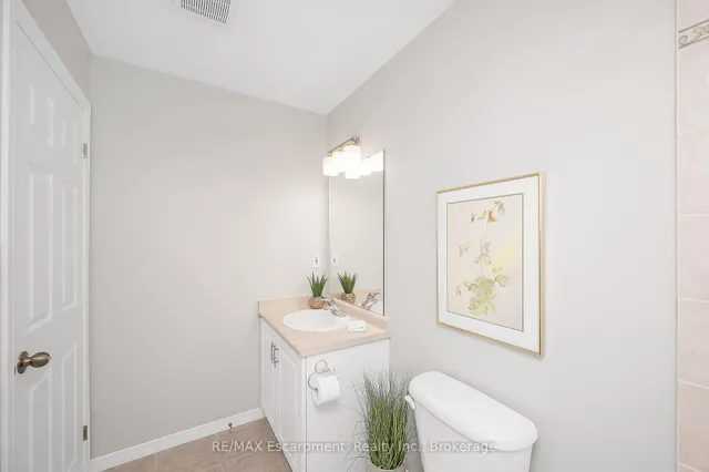 Additional image 31 of 212 Stonehenge Dr Unit 18