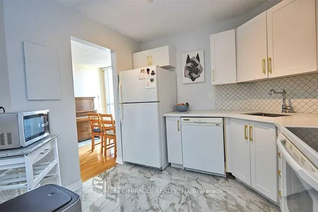 Additional image 15 of 41 Markbrook Lane Unit 1803