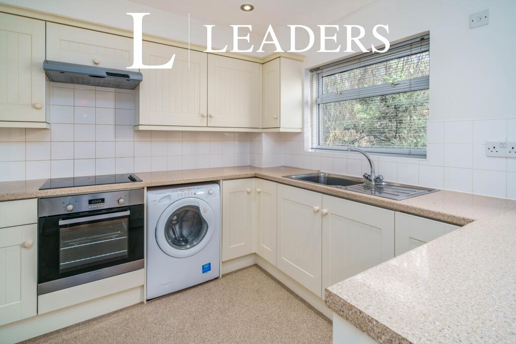 Additional image 4 of Abbots Park