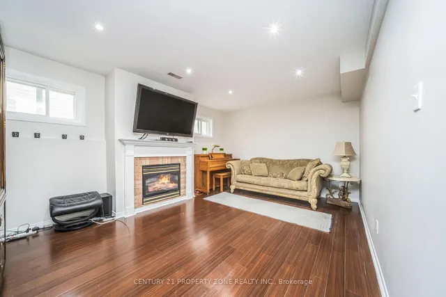 Additional image 32 of 20 Robertson Davies Dr