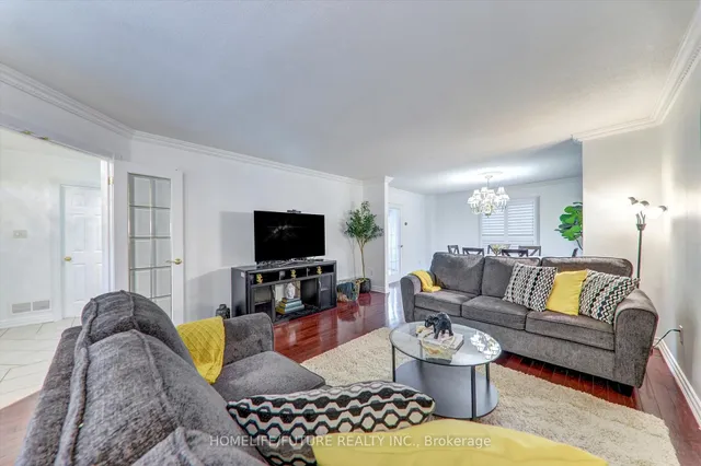 Additional image 13 of 25 Valley Centre Dr