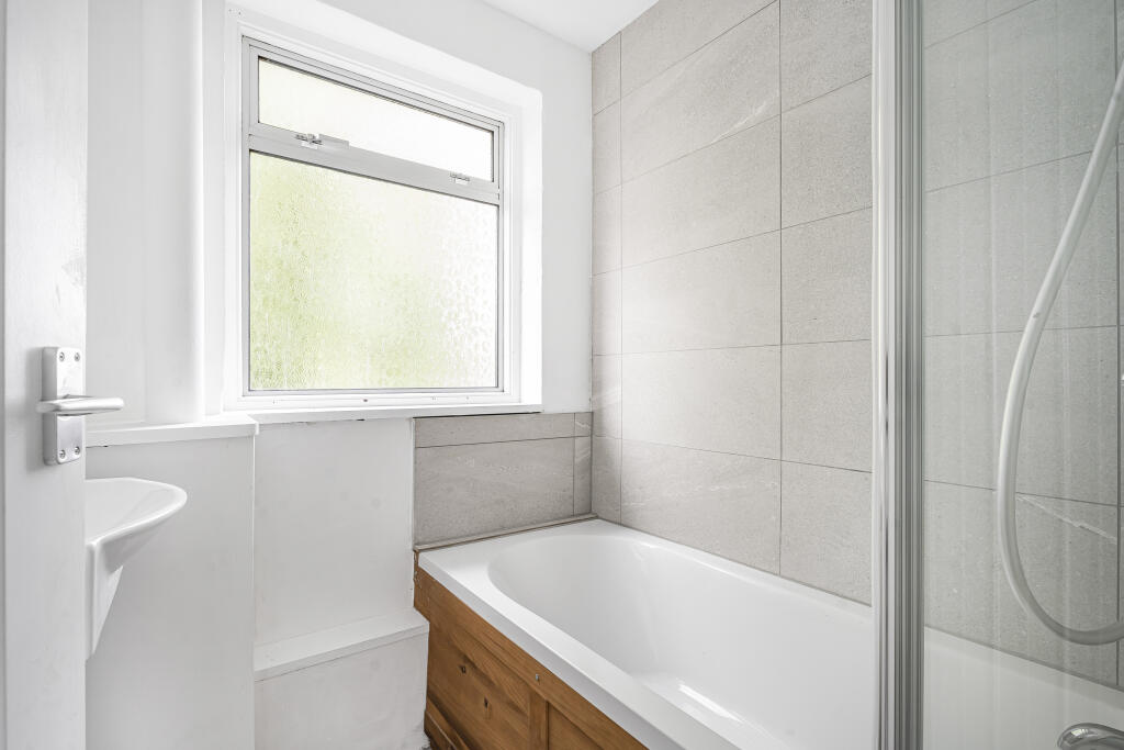 Additional image 14 of Travellers Lane, Hatfield, Hertfordshire, AL10