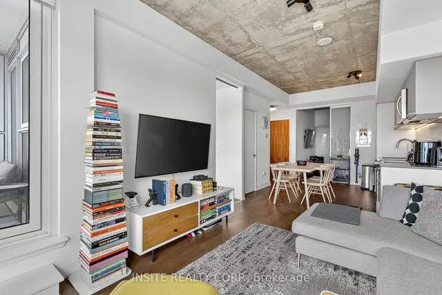 Additional image 8 of 15 Baseball Pl Unit 806