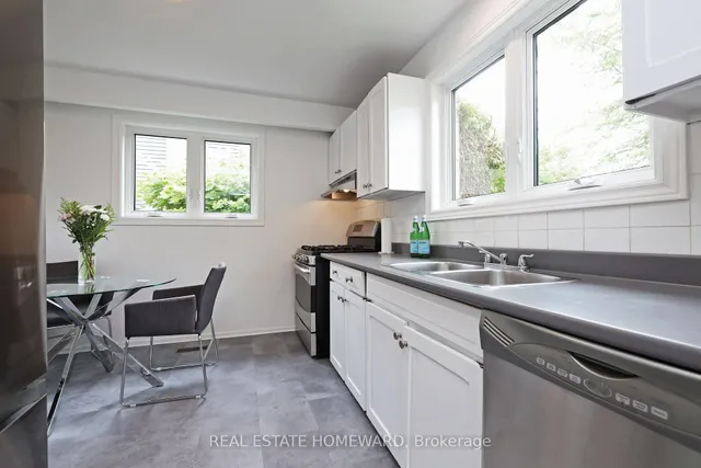 Additional image 11 of 51 Prince Philip Blvd