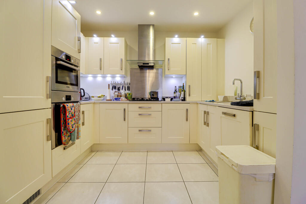 Additional image 18 of Wordsworth Close, Kings Park, St. Albans, AL3