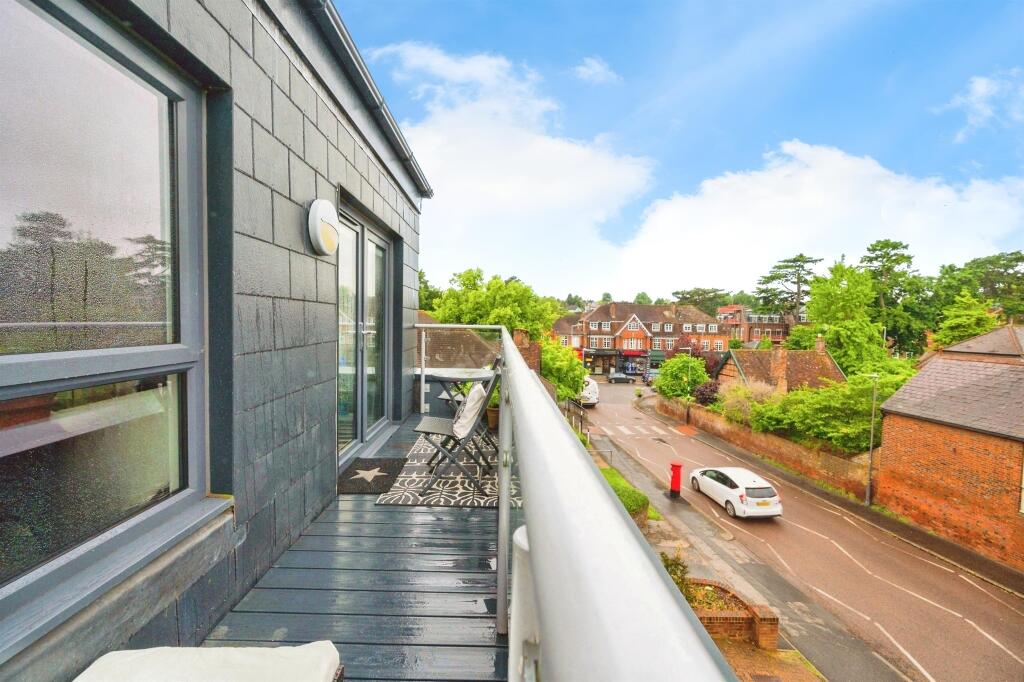 Additional image 15 of Sun Lane, Harpenden