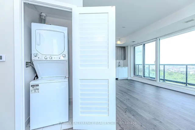 Additional image 20 of 215 Veterans Dr Unit 1008S