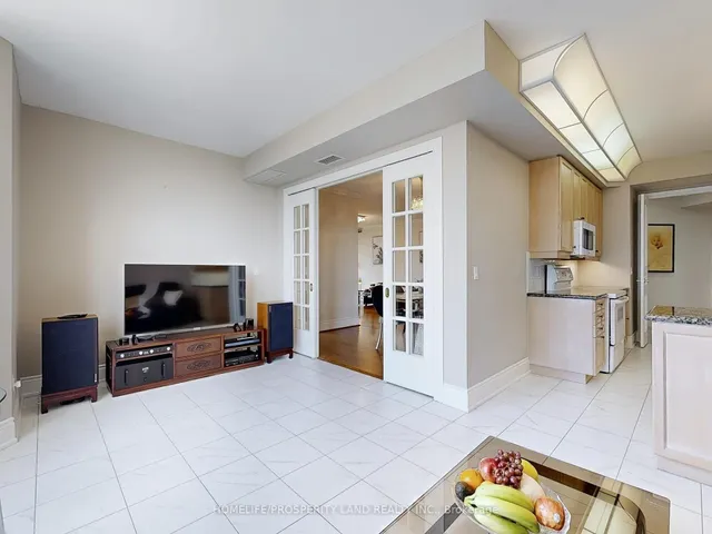 Additional image 37 of 89 Skymark Dr Unit 2712