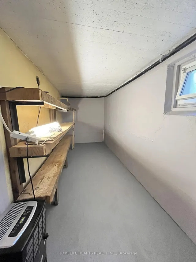 Additional image 20 of 71 Kenilworth Ave