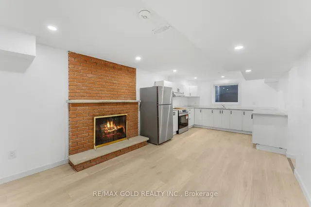 Additional image 36 of 17 Madrid Cres