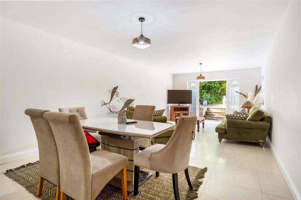 Additional image 4 of The Grove, Brookmans Park