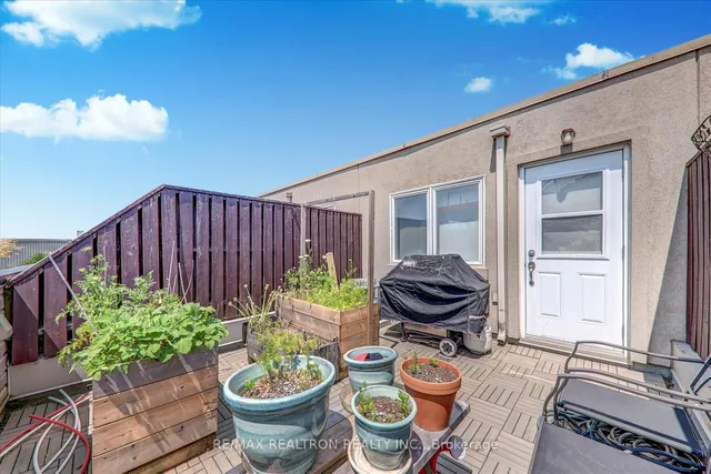 Additional image 29 of 35 Foundry Ave Unit 34