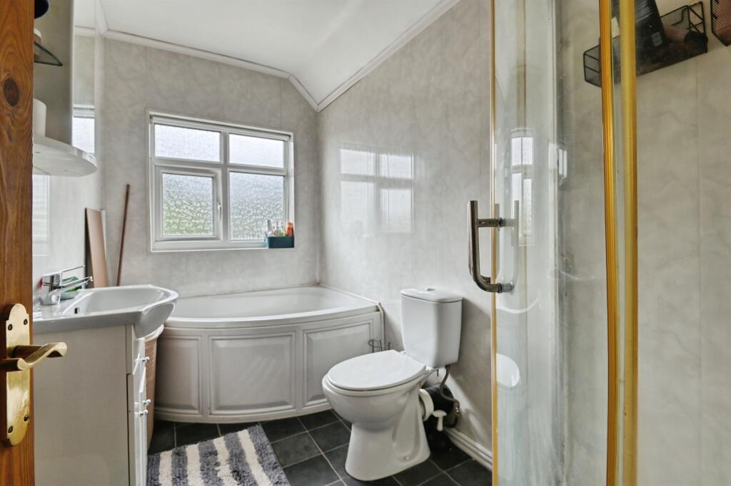 Additional image 11 of Bucklands End Lane, Birmingham