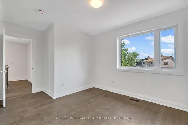 Additional image 17 of 2154 Walkers Line Unit 4