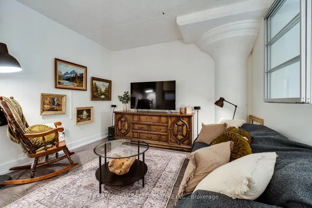 Additional image 23 of 112 Benton St Unit 211