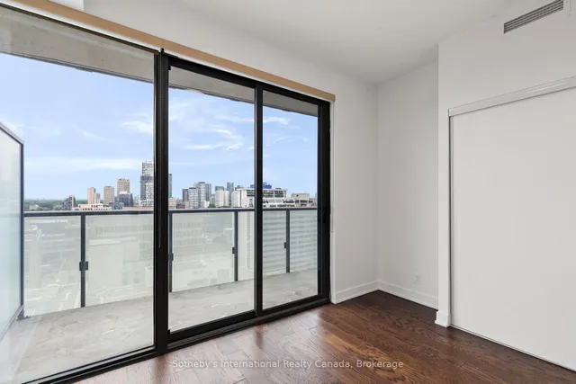 Additional image 14 of 1815 Yonge St Unit 1806