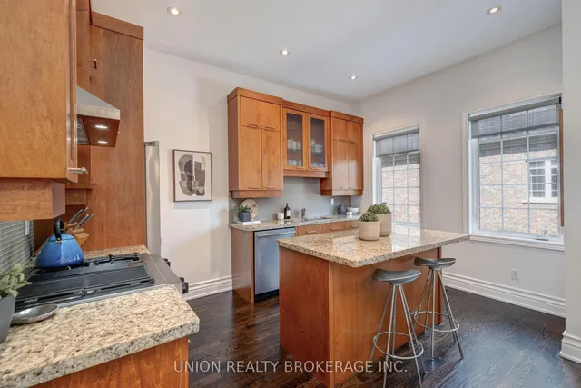 Additional image 11 of 134 Edgewood Ave