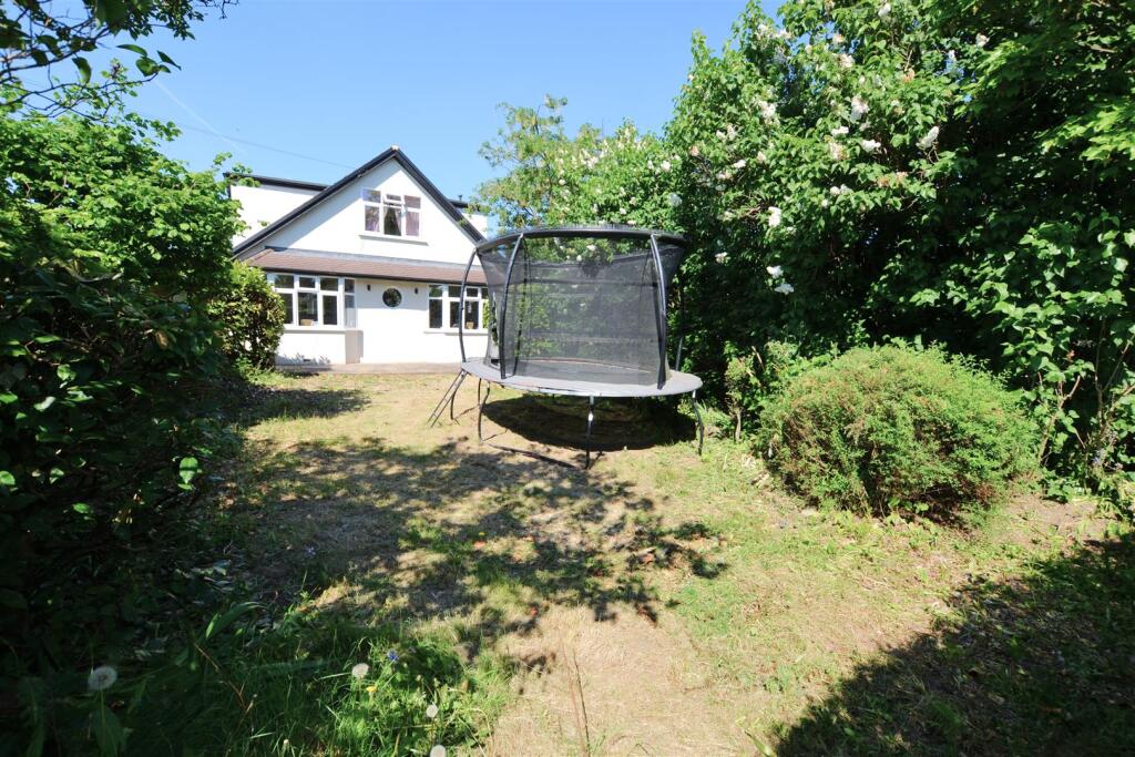 Additional image 39 of Great North Road, Welwyn Garden City