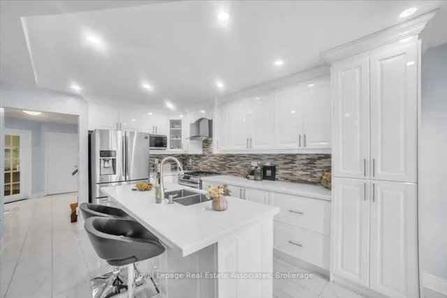 Additional image 8 of 3 Stoneledge Circ