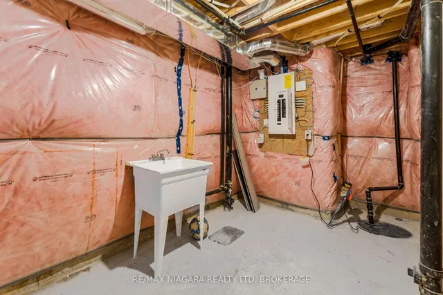 Additional image 27 of 6 Mia Dr