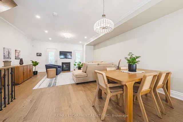 Additional image 17 of 111 Wilson St Unit 6