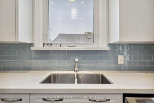 房产图片 31 - 33 Mendip Cres