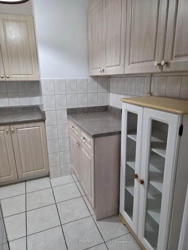 Additional image 10 of 855 Kennedy Rd Unit 304